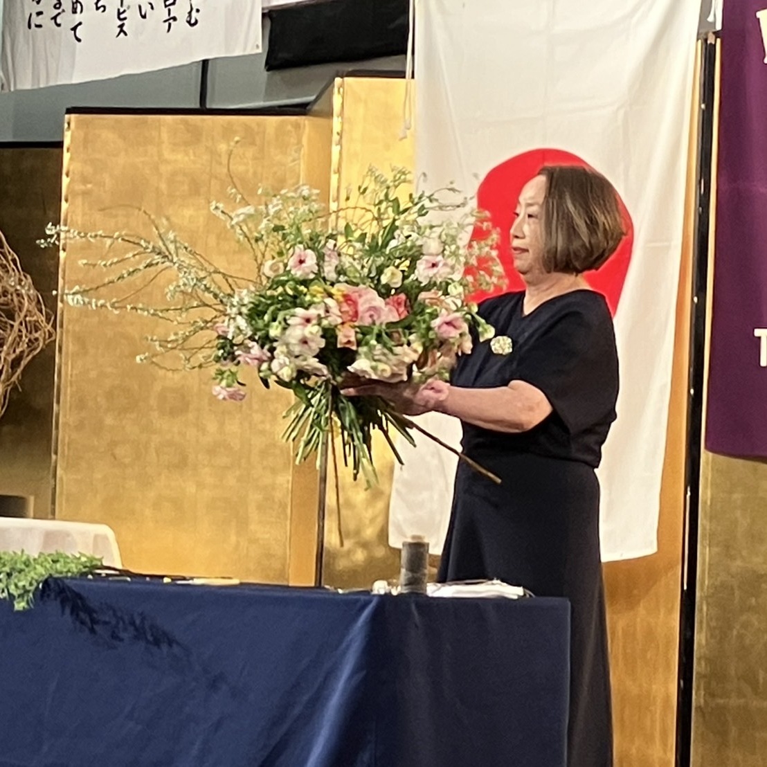 デモンストレーション　春の花のボケー　山口美知子