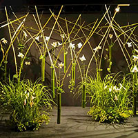 マミフラワーデザイン展2017　川崎　景太先生の作品　ゆりの香りにみちていました。