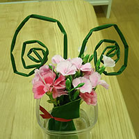 フトイを巻いて可愛いデザイン