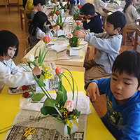 ののはな文京保育園　花クラブのレッスン