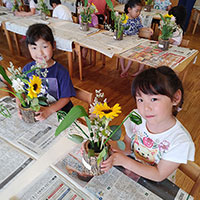 ののはな文京保育園　　花クラブのレッスン開始