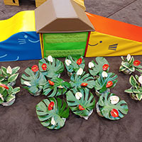 花の木保育園の真夏のお誕生会の花