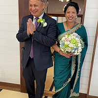 ネパールの新婚さんのブーケを作りました