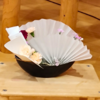 ユポ紙を使用したデザイン 山口美知子